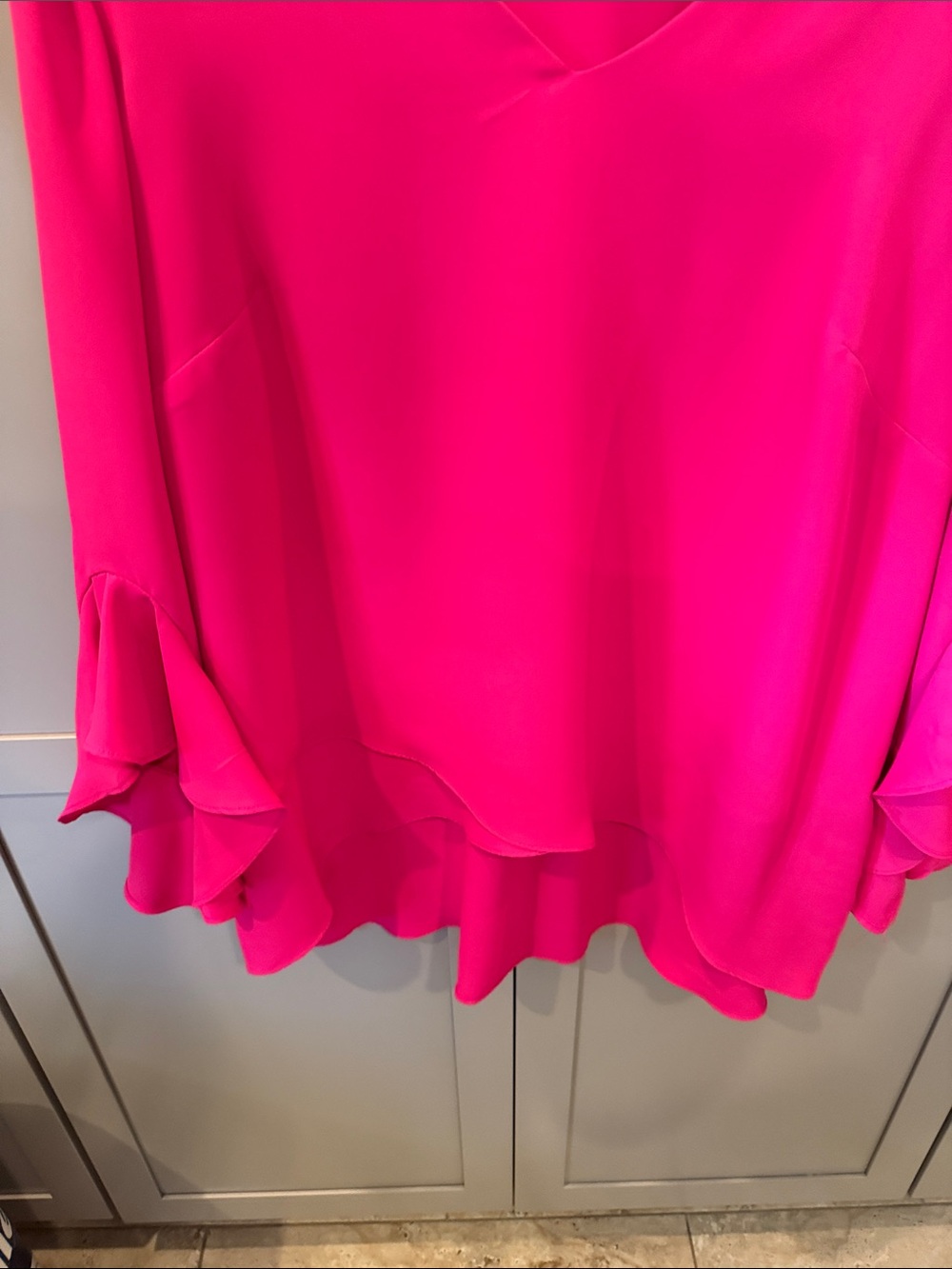 Vince Camuto Hot Pink V-Neck Ruffle Sleeve Blouse - Picture 3 of 4